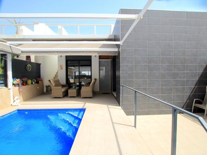 Image No.5-2 Bed Villa for sale