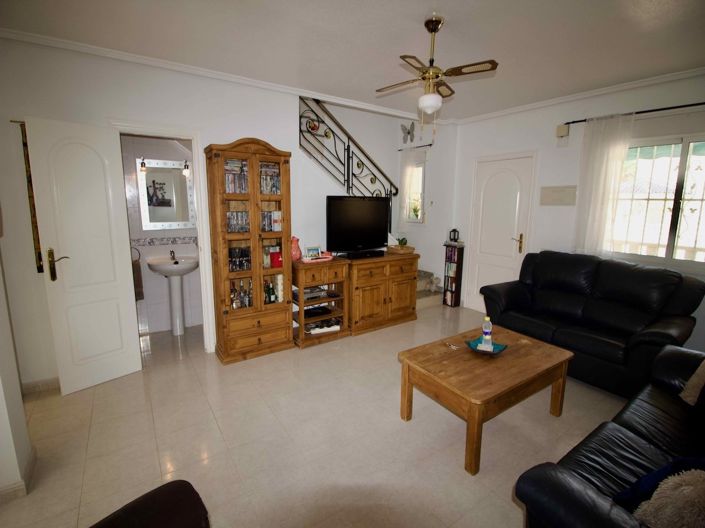 Image No.12-3 Bed Townhouse for sale