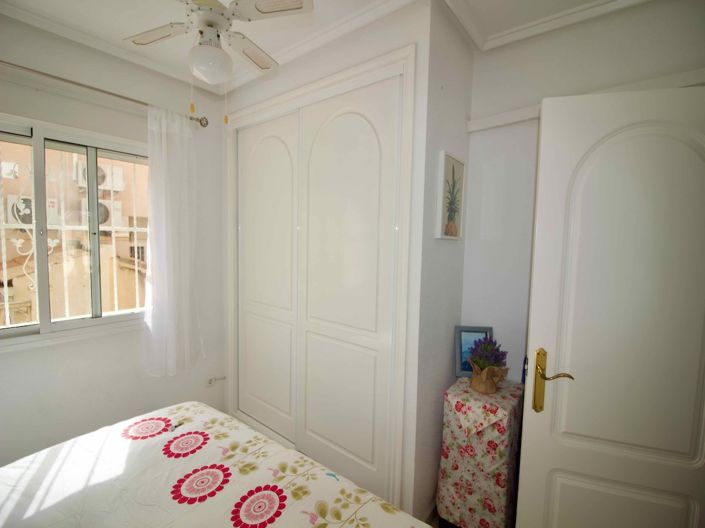 Image No.19-3 Bed Townhouse for sale