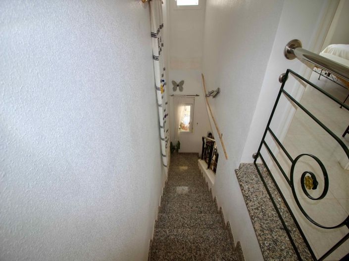 Image No.22-3 Bed Townhouse for sale