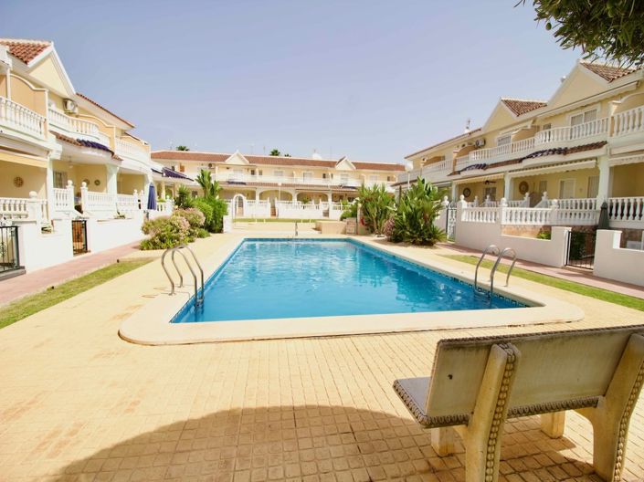 Image No.3-3 Bed Townhouse for sale