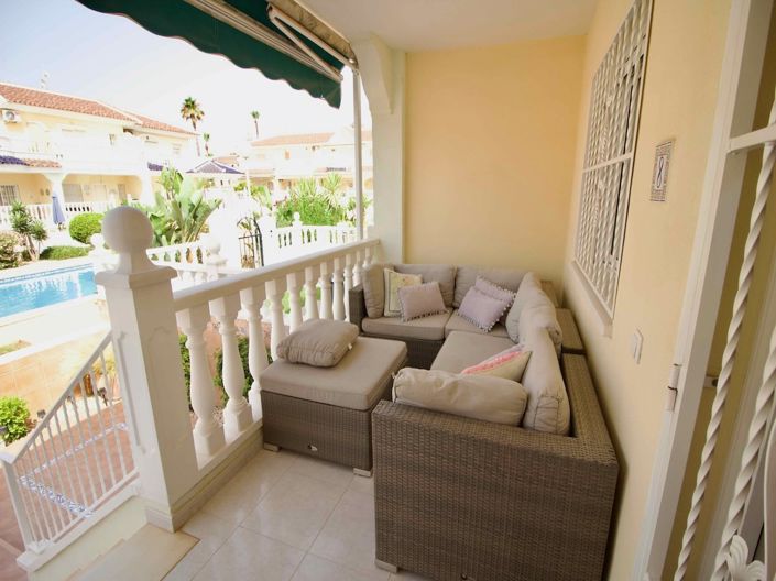Image No.9-3 Bed Townhouse for sale