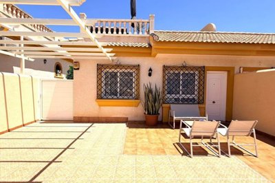 49702charmingsemidetachedbungalowinlosmontesi