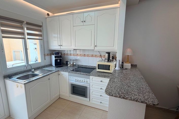 Image No.3-2 Bed Townhouse for sale
