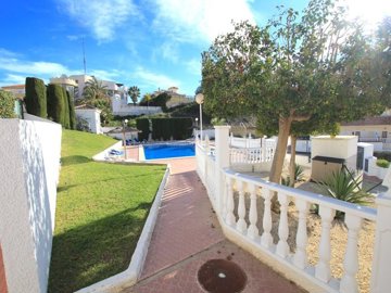 49703charming2bedroomgardenapartmentinciudadq