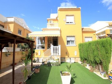 49705fabulous3bedroomfamilyhomewithalargegard