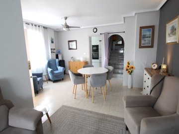 49705fabulous3bedroomfamilyhomewithalargegard