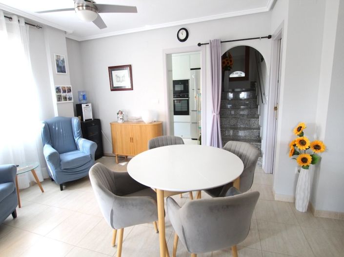 Image No.14-3 Bed Townhouse for sale