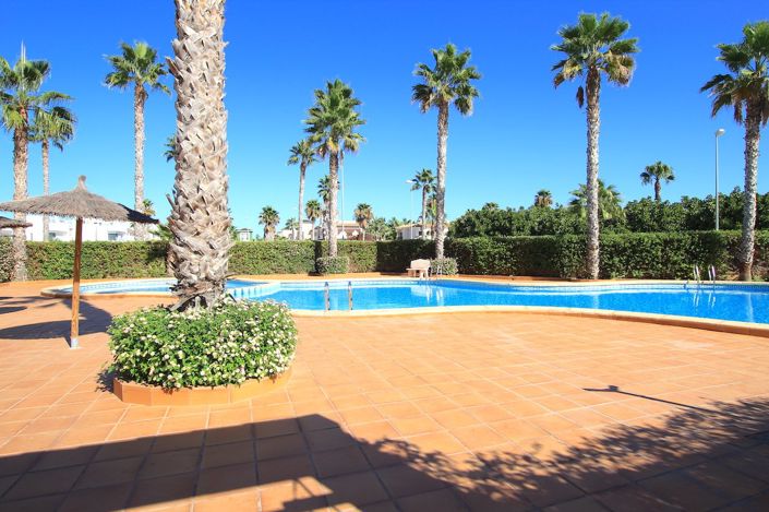 Image No.2-3 Bed Townhouse for sale