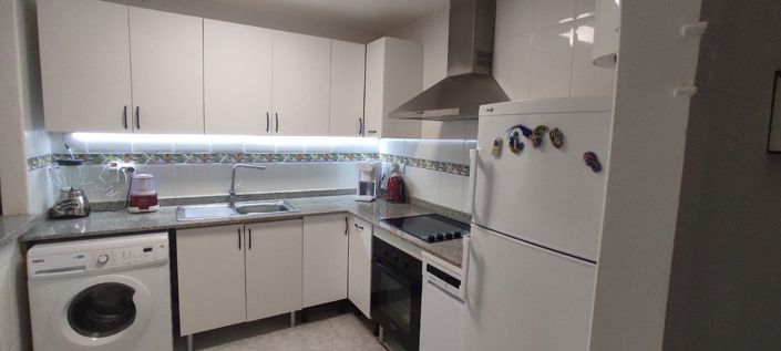 Image No.10-2 Bed Apartment for sale