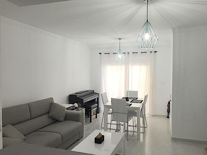 Image No.8-2 Bed Apartment for sale