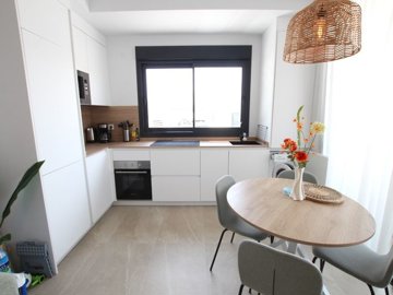 49711stylish2bedgroundfloorapartmentwithapriv