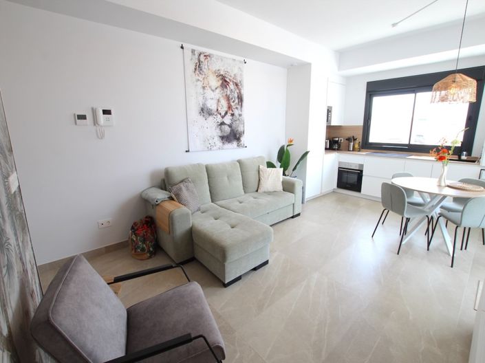 Image No.16-2 Bed Apartment for sale