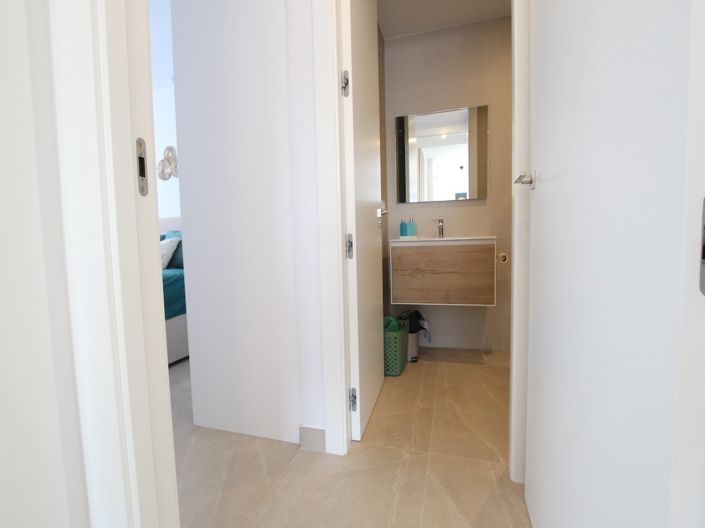 Image No.21-2 Bed Apartment for sale