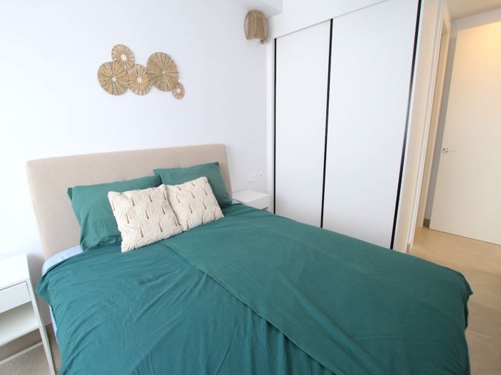 Image No.25-2 Bed Apartment for sale