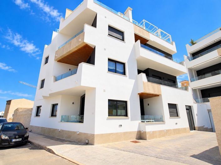 Image No.4-2 Bed Apartment for sale