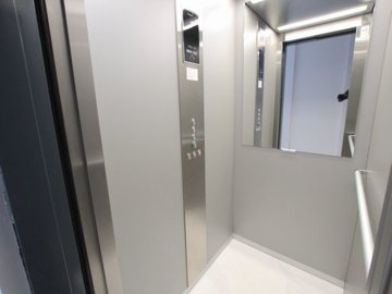 49711stylish2bedgroundfloorapartmentwithapriv