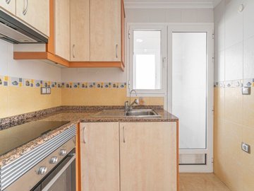 49714wonderfultwobedroomriversideapartmentvil