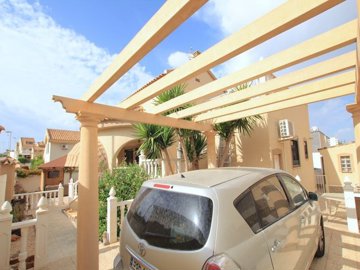 497213bedroomdetachedvillawithprivatepoolinre
