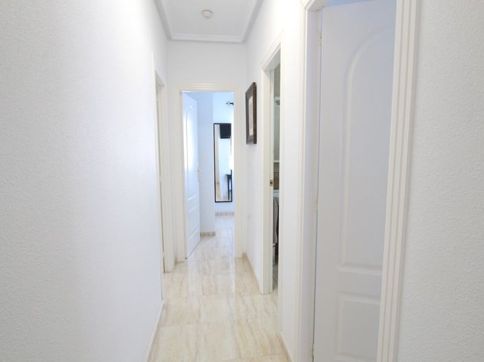 Image No.26-3 Bed Villa for sale