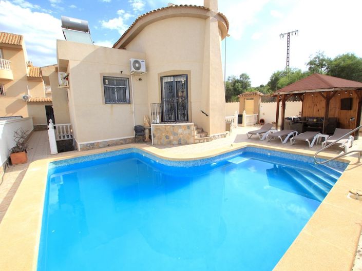 Image No.4-3 Bed Villa for sale