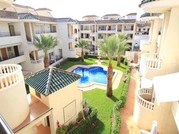497252bedsouthfacingtopfloorapartmentwithpriv