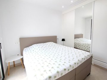 49727stunningsouthfacing3bedvillawithaheatedp