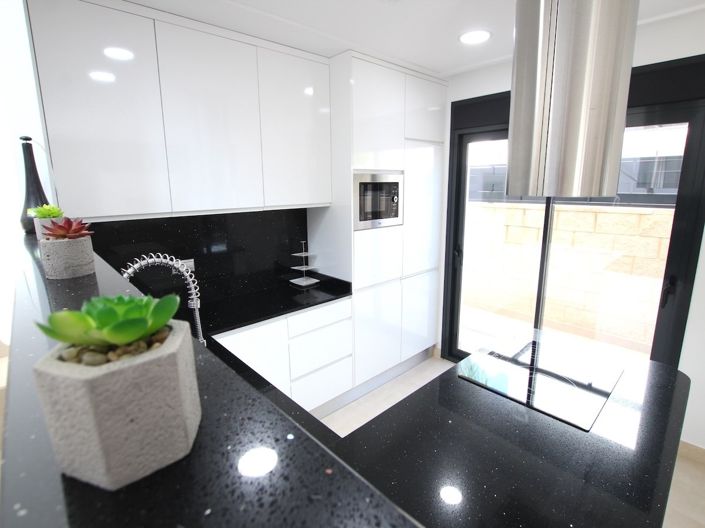 Image No.20-3 Bed Villa for sale