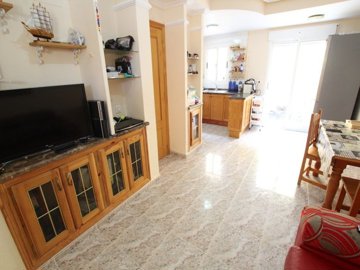 49729wonderfultwobedroomendtownhouseinlasfili