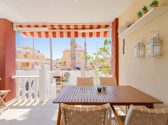 Image No.16-3 Bed Townhouse for sale