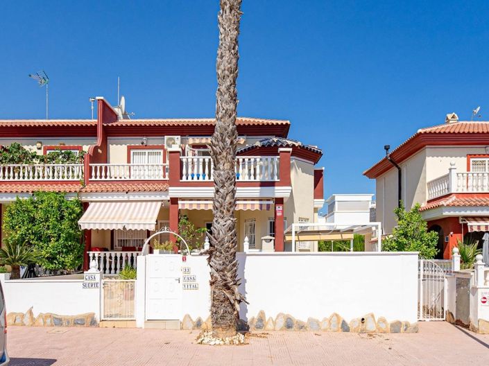 Image No.3-3 Bed Townhouse for sale