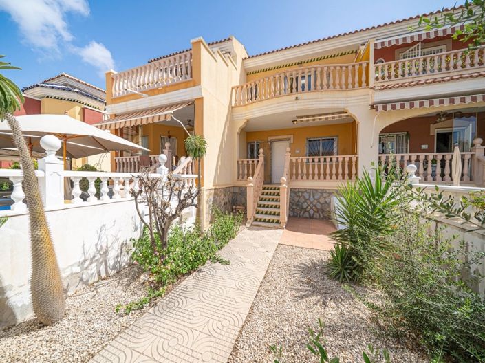 Image No.2-3 Bed Townhouse for sale