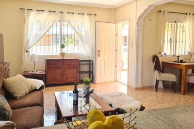 49739stylish3bedroomsemidetachedlocatedonaspa