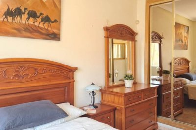 49739stylish3bedroomsemidetachedlocatedonaspa
