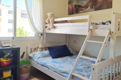 49739stylish3bedroomsemidetachedlocatedonaspa