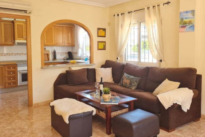 Image No.9-3 Bed Townhouse for sale