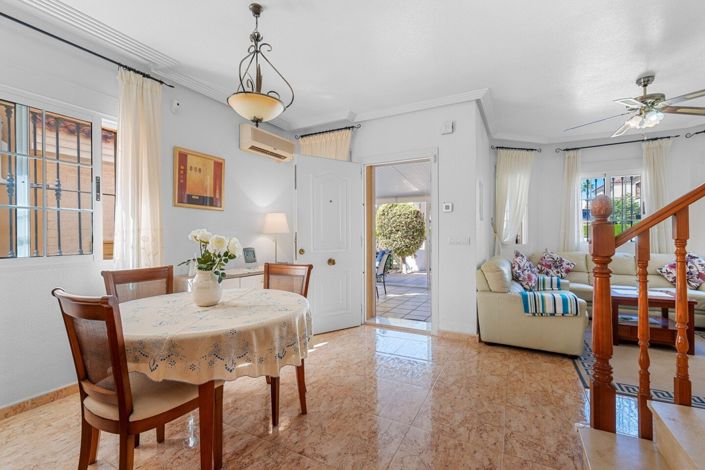 Image No.11-3 Bed Villa for sale