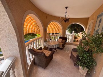 49748charmingdetachedvillawithaprivatepoollop