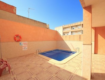 49752brightandspacioustwobedroomapartmentwith