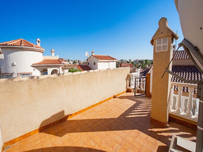 Image No.6-2 Bed Villa for sale