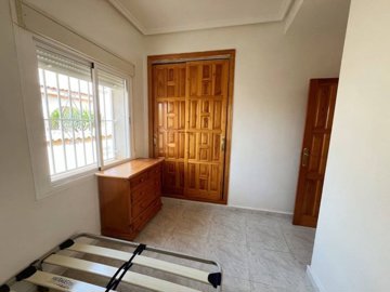 497462bedroomdetachedvillawithroofterraceands