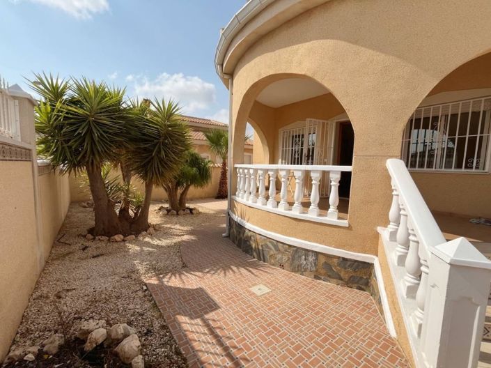 Image No.14-2 Bed Villa for sale