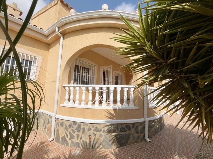 Image No.19-2 Bed Villa for sale