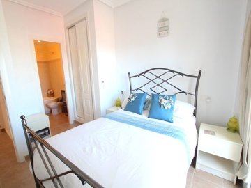 49754beautiful2bedroompenthousewithprivateroo