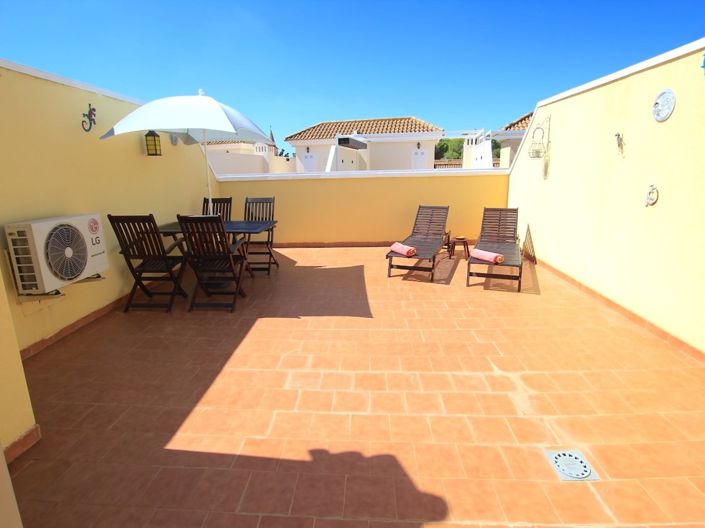 Image No.22-2 Bed Apartment for sale