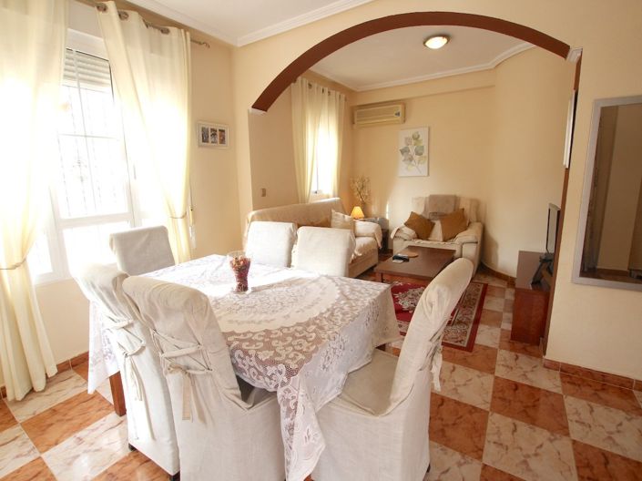 Image No.11-2 Bed Townhouse for sale