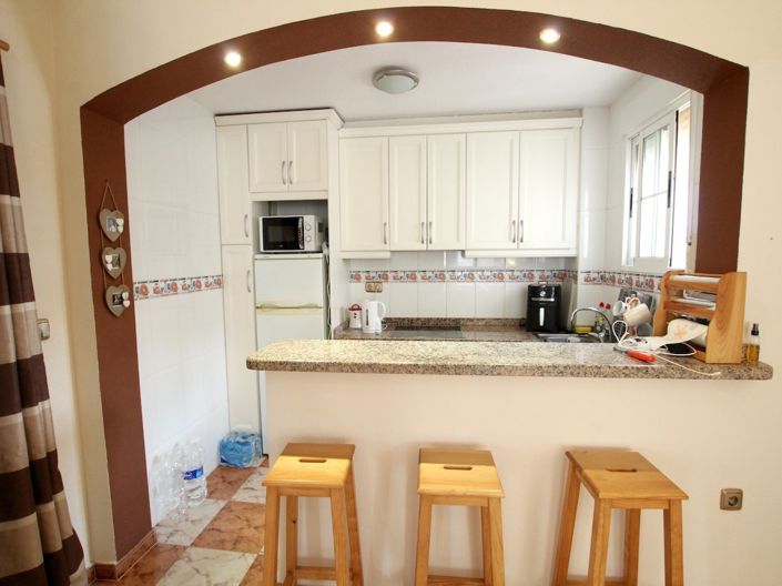 Image No.15-2 Bed Townhouse for sale