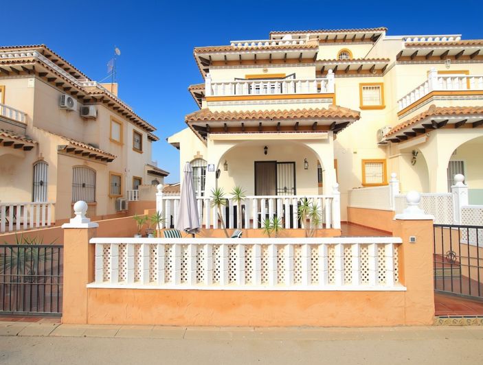Image No.7-2 Bed Townhouse for sale