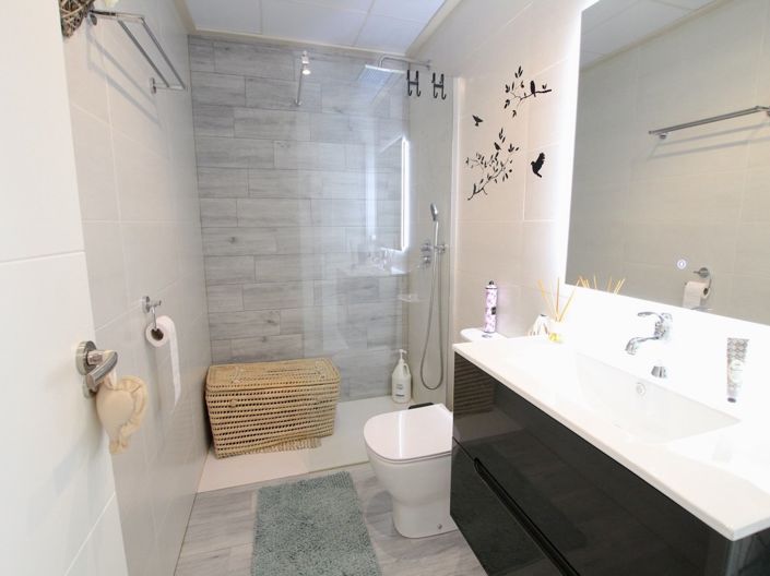 Image No.27-3 Bed Villa for sale