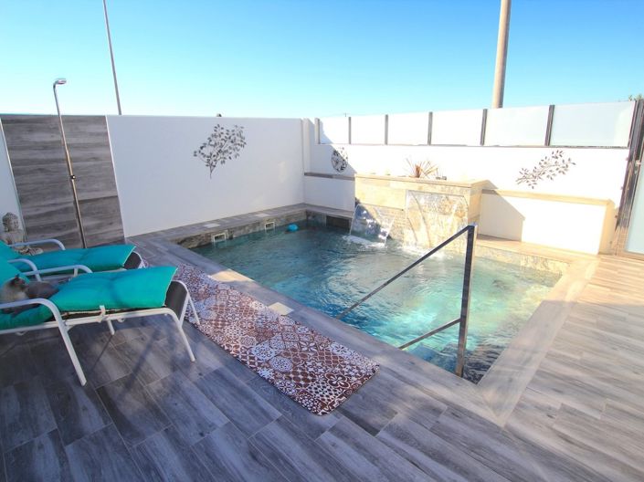 Image No.5-3 Bed Villa for sale